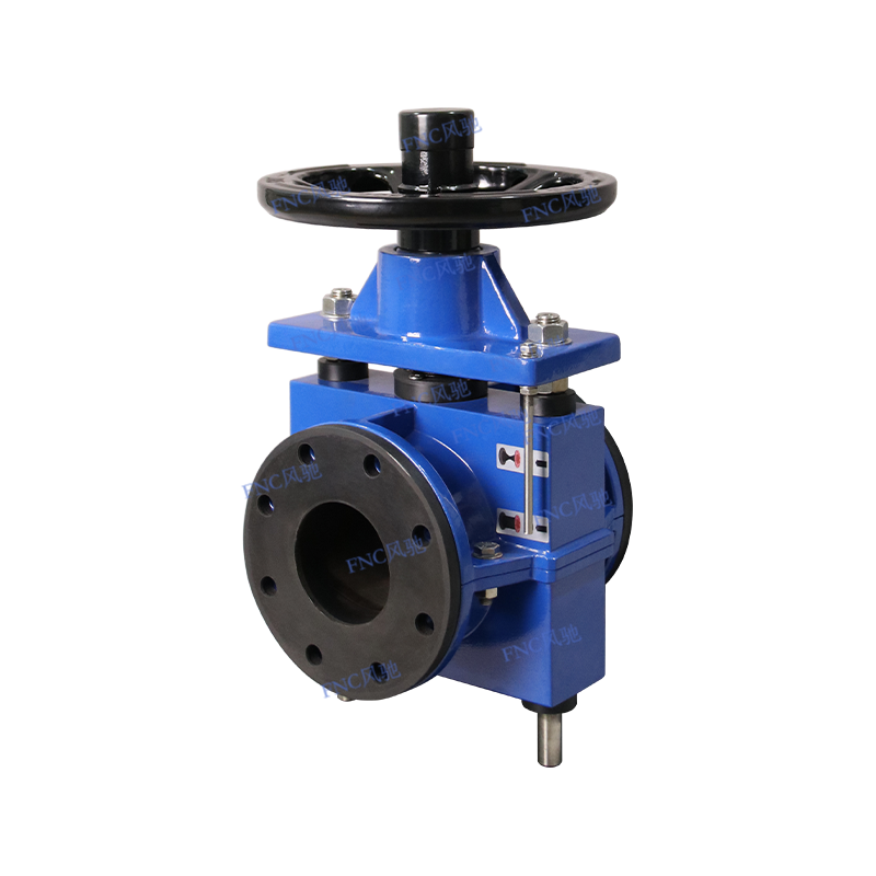 Škrticí ventil s uzavřeným tělem